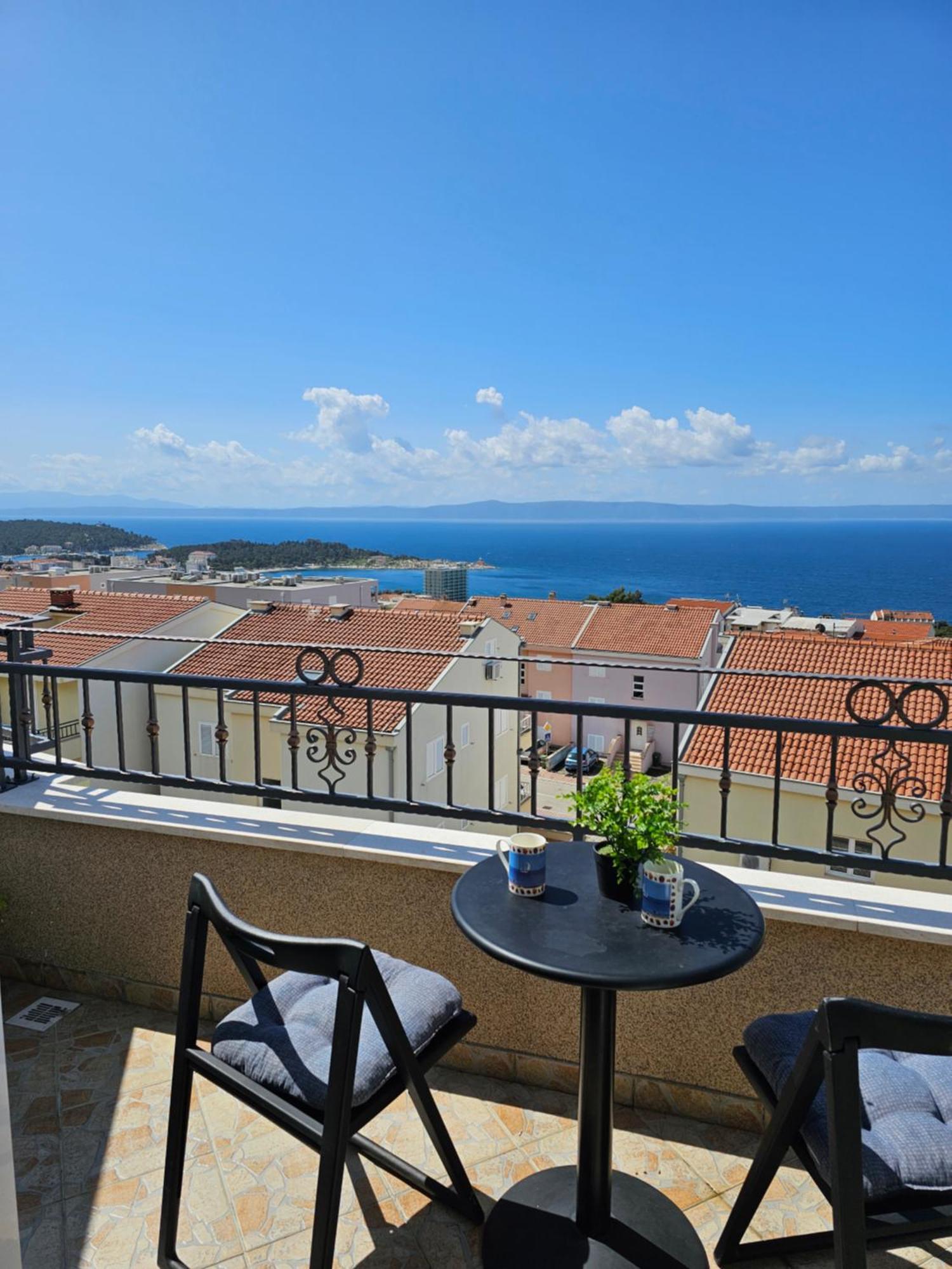Apartments Adriatika Makarska Rum bild